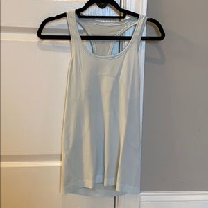 lulu lemon workout top